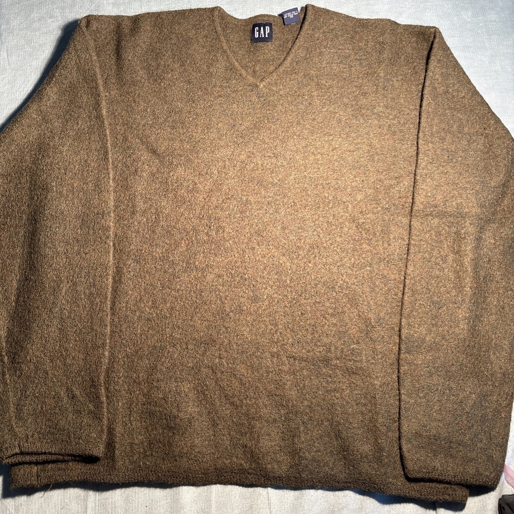 Gap Mens XL Brown 100% Wool V-Neck Sweater Long Sleeve Knit Pullover RN 54023